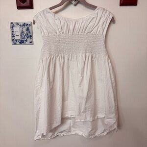 Vineyard vines smocked sleeveless top